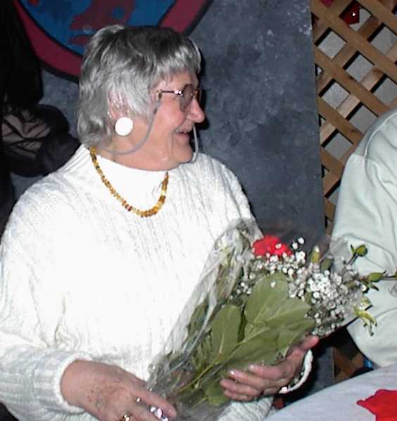 Omi - Hildegard Schoenfuss